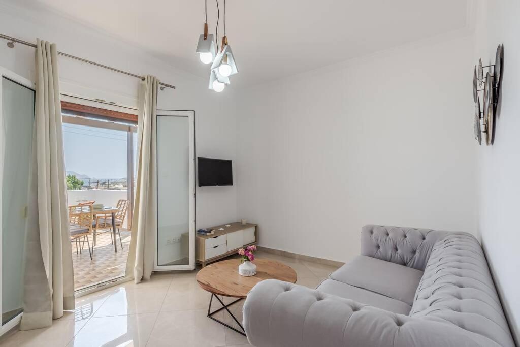 Brizet Apartment Pollonia Buitenkant foto